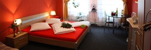 Hotel Pension Insor Berlin Exterior foto